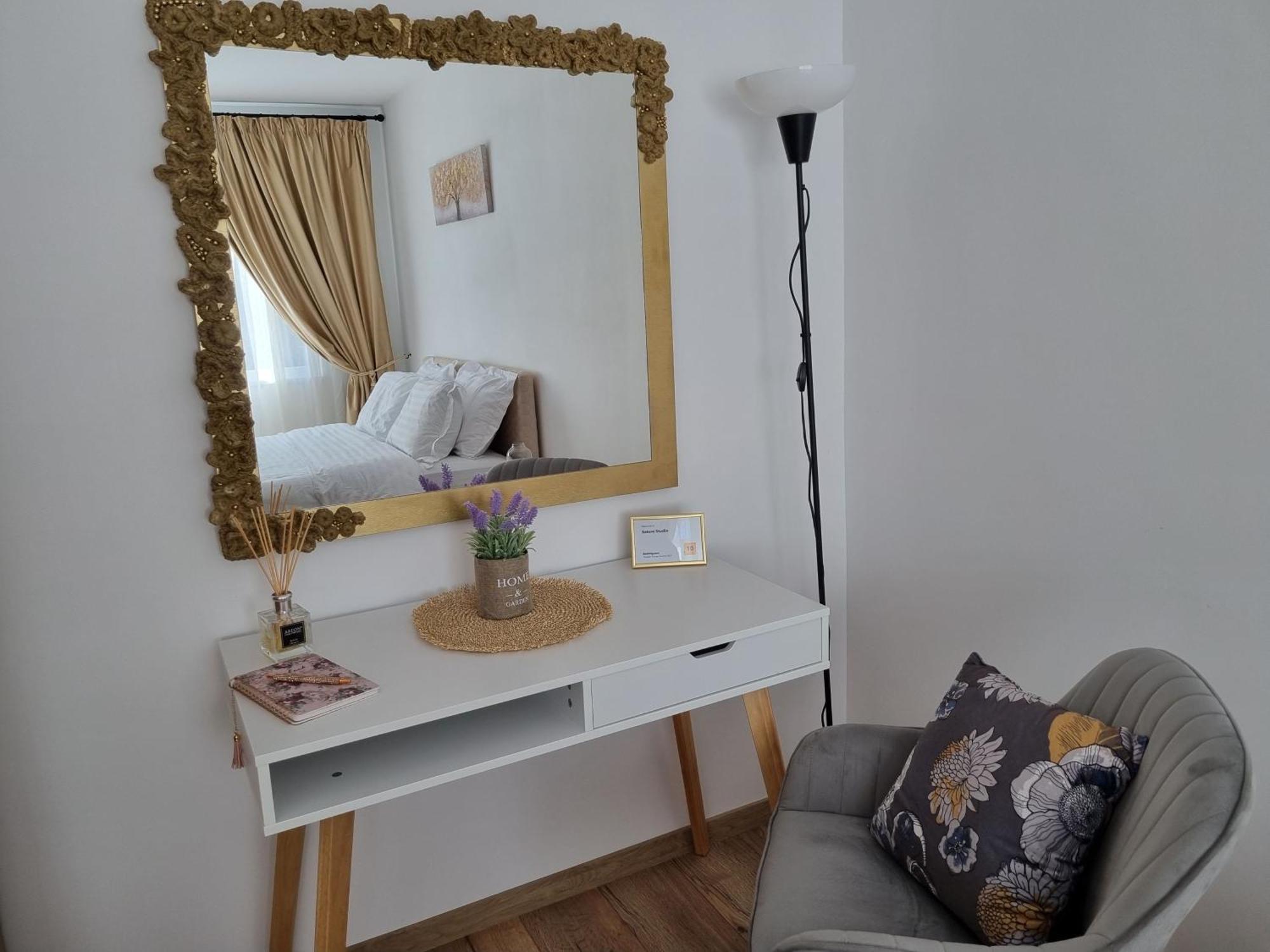 Saturn Studio Braşov Dış mekan fotoğraf