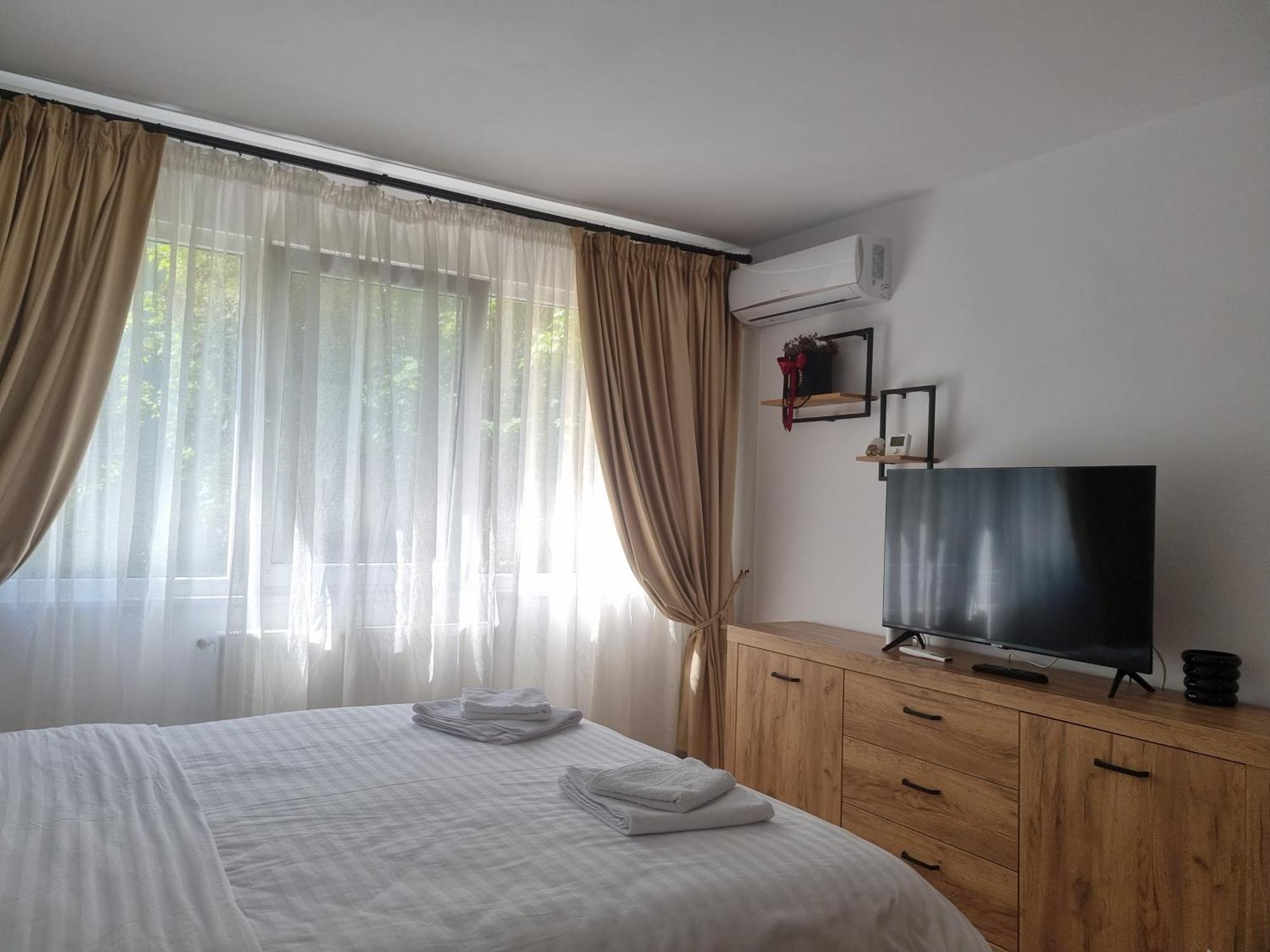 Saturn Studio Braşov Dış mekan fotoğraf